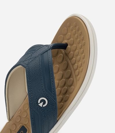 Ojota de Tiras Largas con Texturas y Pespontos 4