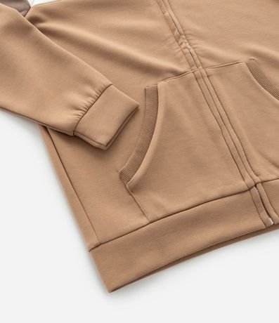 Campera Infantil en Techfleece con Recortes y Bolsillos - Talle 5 a 14 años 6