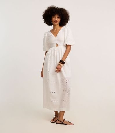 Vestido Recto Largo en Laise con Furos y Bordado de Follaje 2