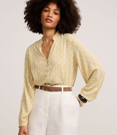 Camisa en Viscosa con Cuello Padre y Botones