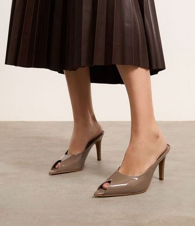 Zapato Mule Peep Toe con Berniz 5
