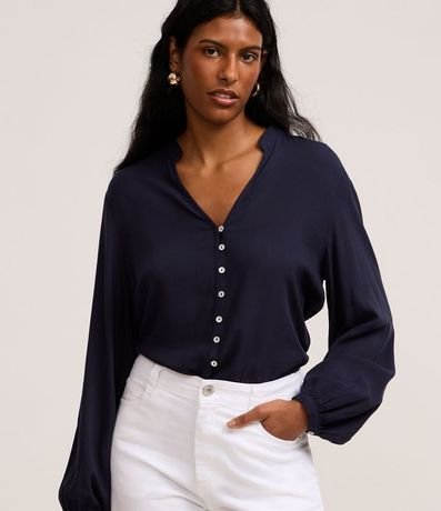 Camisa en Viscosa con Cuello Padre y Botones