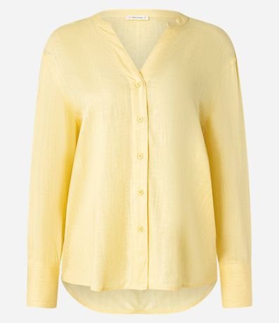Camisa Texturizada en Viscolino y Cuello Padre 9