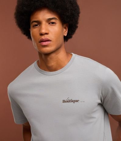 Remera Comfort en Algodón con Estampa Lettering La Boutique 4