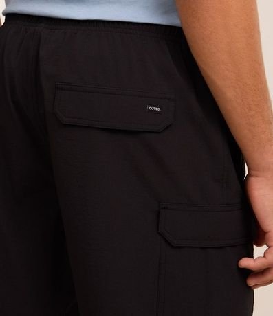 Bermuda en Poliamida con Bolsillo Cargo 4