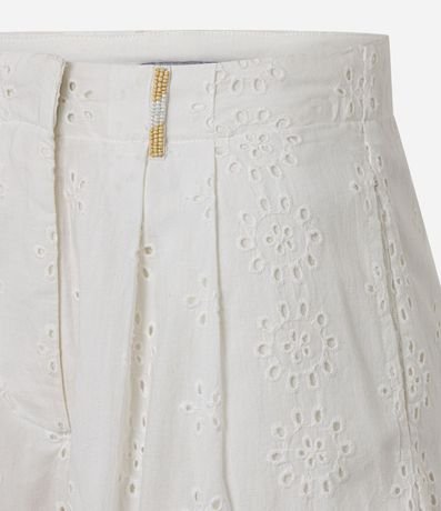 Short Corto con Trabillas con Abalorios y Estampa Floral 6
