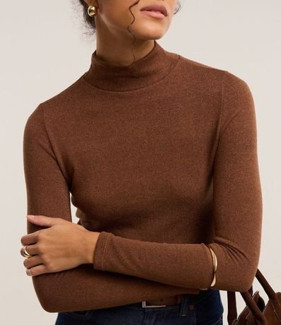 Blusa Texturizada con Cuello Alto y Manga Larga 5