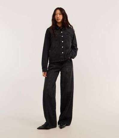 Pantalón Wide Leg en Jeans con Recorte y Cinturón con Hebilla
