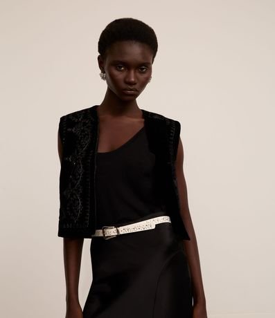 Kit 02 Cintos en Material Sintético con Detalles Diferentes 5