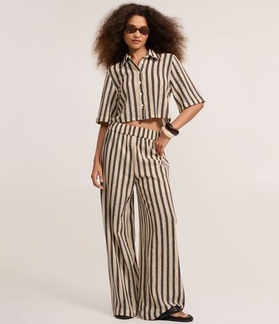 Camisa Corta con Textura y Rayas 2