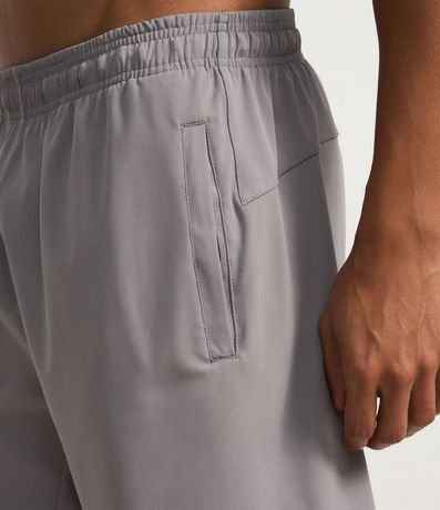 Bermuda Deportiva en Microfibra con Cremallera en el Bolsillo 3