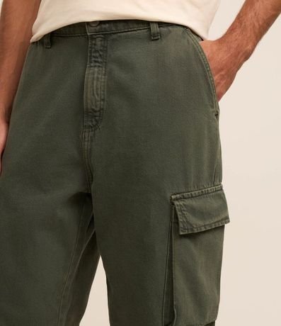 Pantalón Baggy en Sarga con Bolsillos Cargos 4