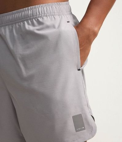 Bermuda Running Deportiva con Bolsillo Funcional 3