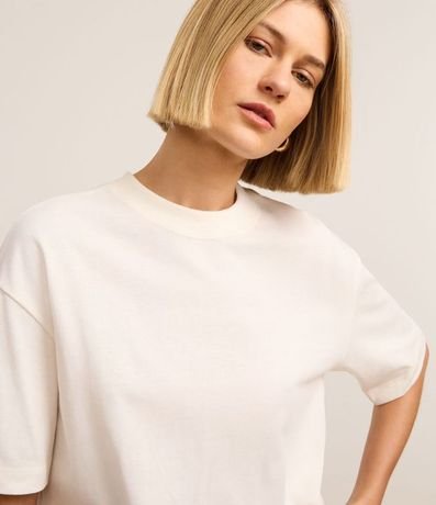 Remera Básica Relaxed en Malla 3