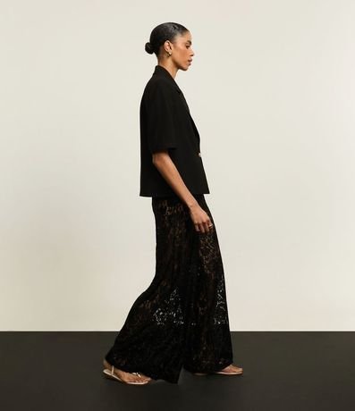 Blazer en Viscosa con Botón Metalizado y Manga Corta 5