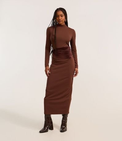 Vestido Long Midi en Viscosa con Cuello Alto