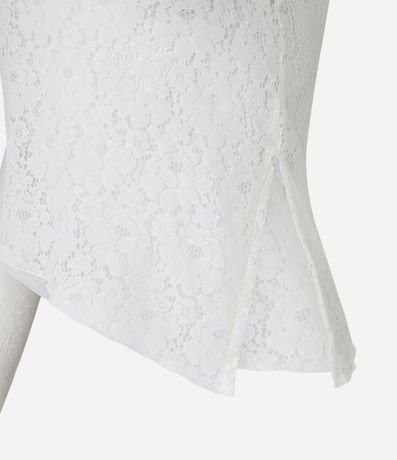 Blusa en Encaje con Bajo Asimétrica 8