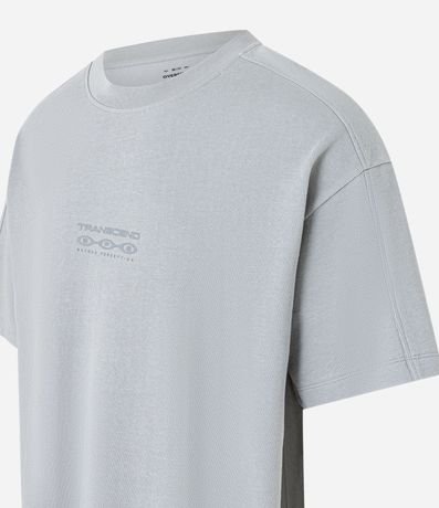 Remera Oversized en Algodón con Estampa Lettering Transcend desteñida 6