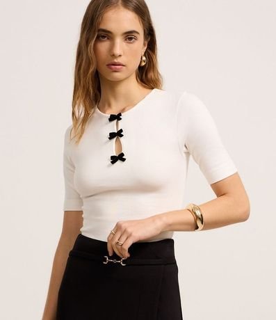 Blusa en Rib con Lazos de Terciopelo 3