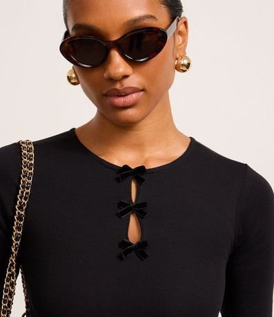 Blusa en Rib con Lazos de Terciopelo 3