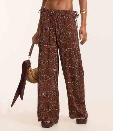 Salida de Playa Pantalón en Viscolino con Estampa Paisley y Lazo en la Cintura 2