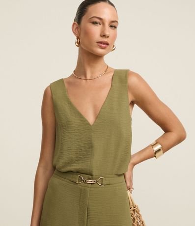 Blusa sin Manga Airflow con Detalle en Pespunte