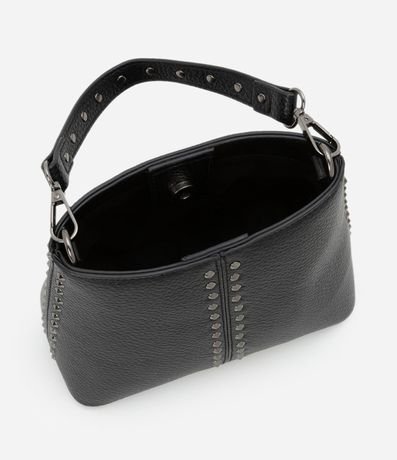 Bolsa Bucket Pequeña con Detalles de Spikes y Metales 6