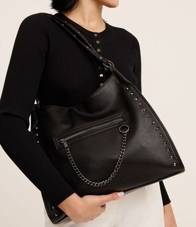 Bolsa Hobo Floater con Detalles en Spikes y Metales con Bolsillo Pequeño Delantero