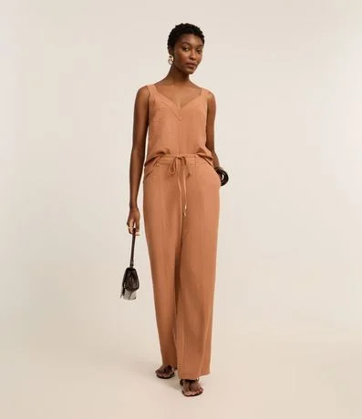 Blusa en Airflow con Escote V y Bretel Ancho 2