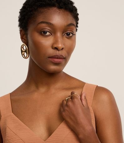 Blusa en Airflow con Escote V y Bretel Ancho 4