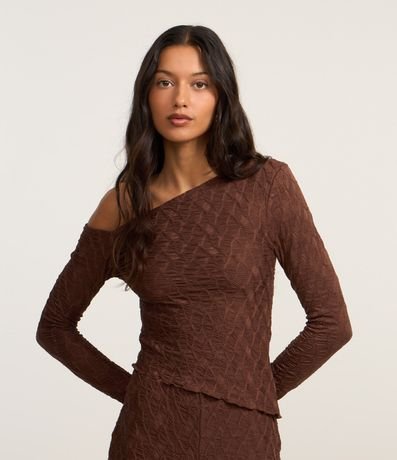 Blusa Texturizada con Bajo Asimétrica y Frufru 3