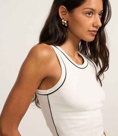 Musculosa en Rib con Frisos Contrastantes 3