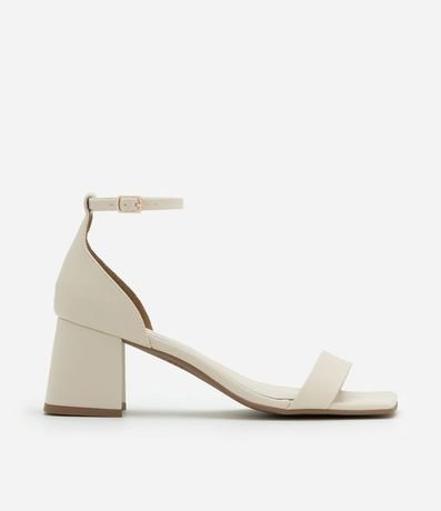 Sandalia Básica con Puntera Cuadrada y Salto Bloco