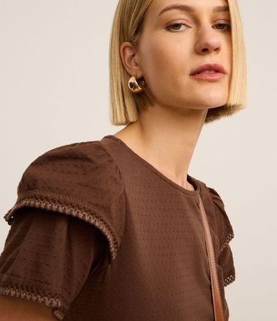 Blusa en Algodón con Detalle en Efecto Ganchillo en la Manga 3