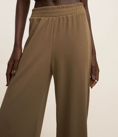 Pantalón Recto en Rib Texturizada 4