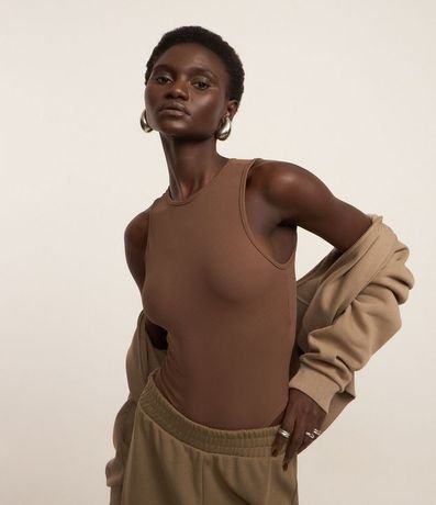 Body Básico en Rib con Cuello Halter