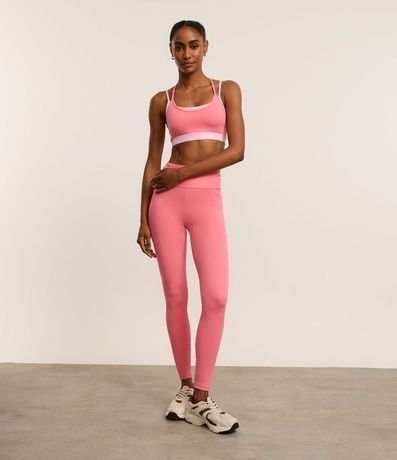 Top Deportivo en Microfibra con Superposición Bicolor 2