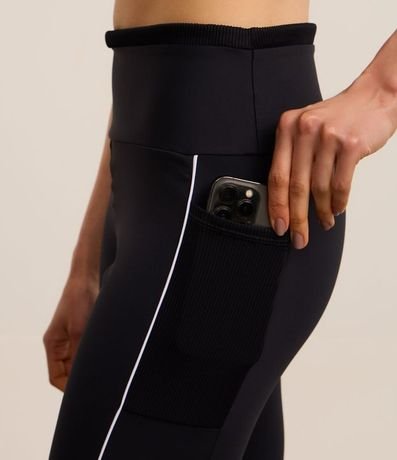 Pantalón Legging Deportiva con Textura en la Cintura y Ribete Contrastante 3