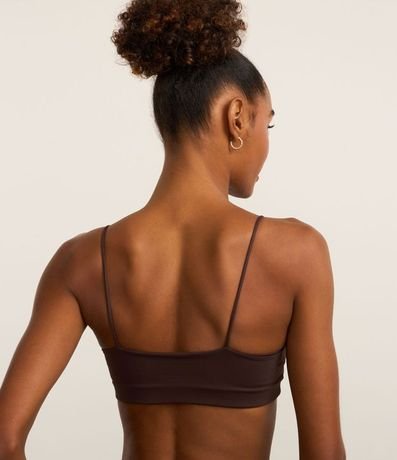 Top Deportivo en Poliamida con Breteles Finos 3