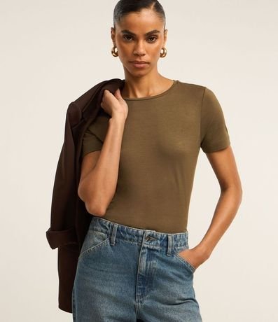 Blusa Básica en Viscosa con Escote Redondo