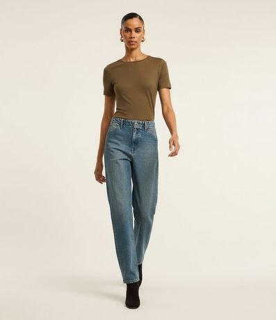 Blusa Básica en Viscosa con Escote Redondo 4