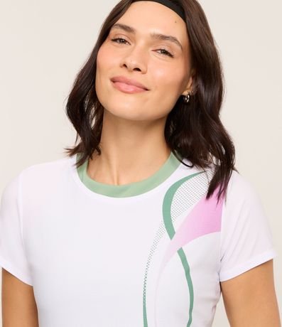 Remera Deportiva en Microfibra con Estampa Ondas 3