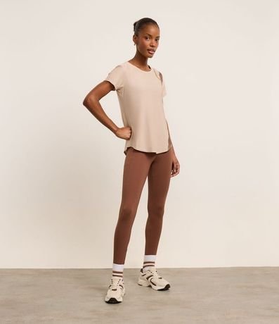 Remera Deportiva en Microfibra con Estampa Ondas 2