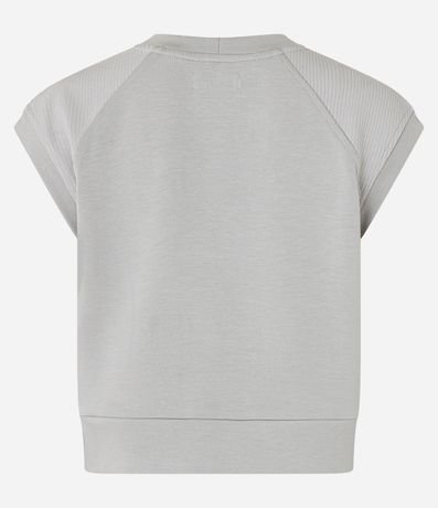 Remera Deportiva en Modal con Manga Raglán Pespontada 7