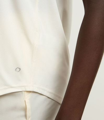 Musculosa Deportiva en Microfibra con Breteles Finos 3