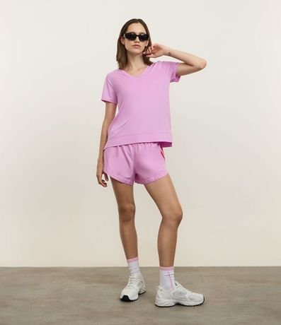 Remera Deportiva en Microfibra Agujerada con Bajo Mullet 2