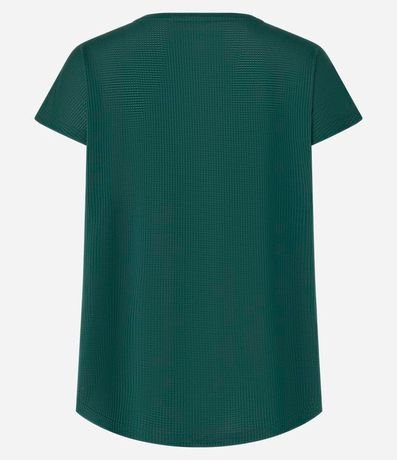 Remera en Microfibra con Escote Redondo 6