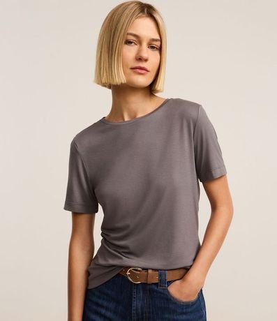 Blusa Básica en Viscosa con Escote Redondo