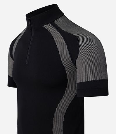 Remera Muscle Seamless con Estampa Abstracta y Cuello con Cremallera 8