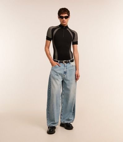 Remera Muscle Seamless con Estampa Abstracta y Cuello con Cremallera 2